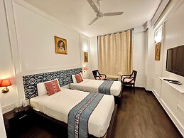 Hotel Atulyaa Taj