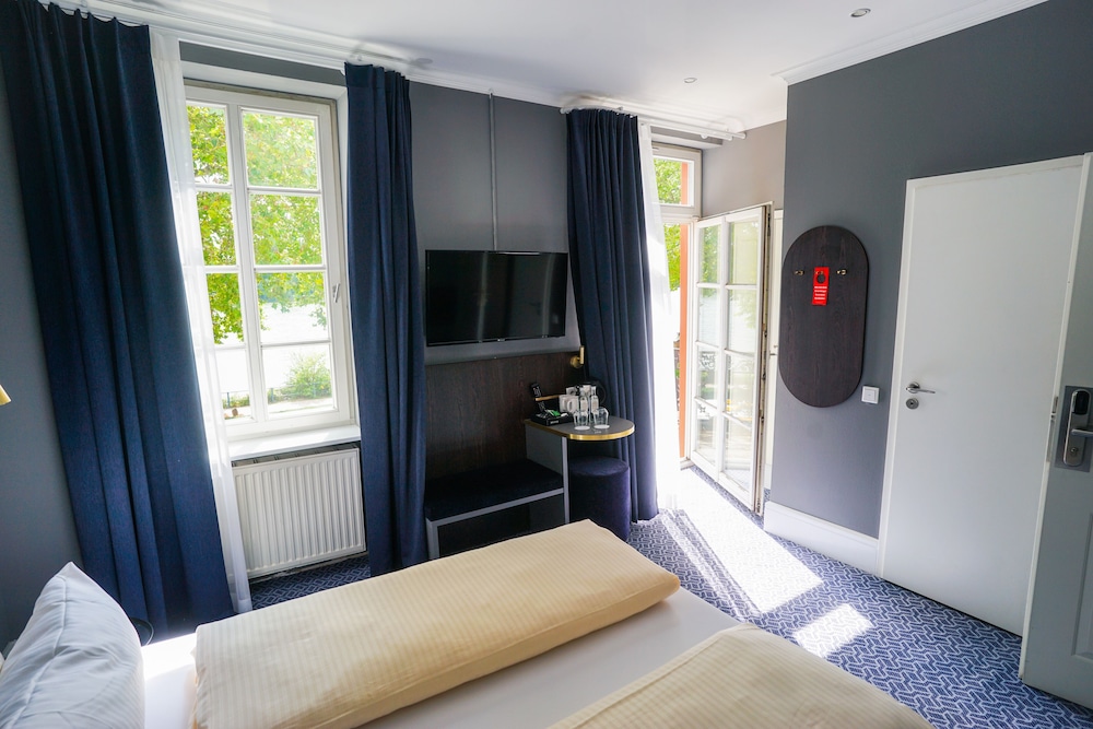Hotel am Schloss Biebrich