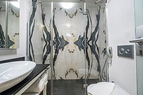 Babana Hotel