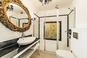 Babana Hotel