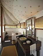 The Retreat Selous