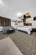 Deluxe Inn