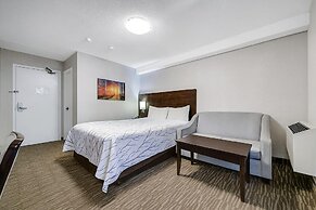 Deluxe Inn