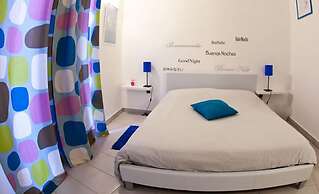 BeHouse Naples Room and Breakfast