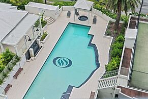 The Oasis Apartments