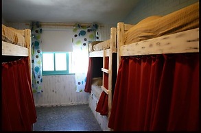 Pastora Suites & Hostel
