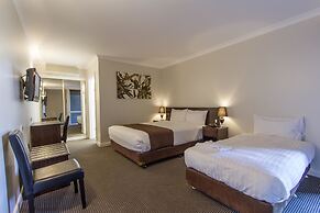 Sunshine Motor Inn