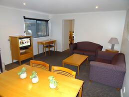Sunshine Motor Inn