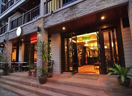 MT Hotel Patong
