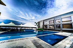 The Gold Beach Resort
