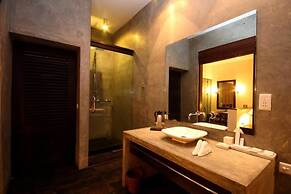 Temple Tree Resort & Spa