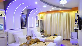 Royal Penguin Boutique Hotel & Spa