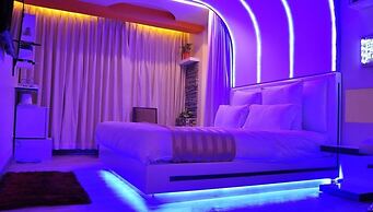 Royal Penguin Boutique Hotel & Spa