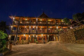 Sea Rock Resort