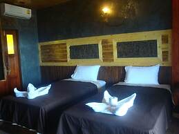 Sea Rock Resort