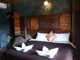 Sea Rock Resort