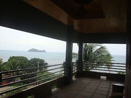 Sea Rock Resort