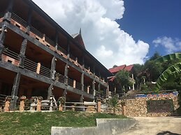 Sea Rock Resort