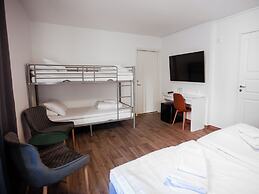Hotel Aveny Bed & Breakfast