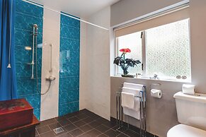 OYO Rayanne House Guest Accommodation
