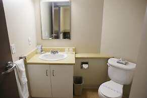 Residence & Conference Centre - Barrie