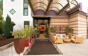 Castagna Palace Hotel & Restaurant