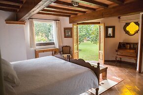 Casa Bugambilia