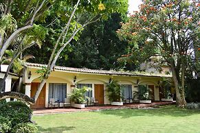 Casa Bugambilia