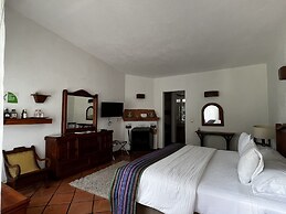 Casa Bugambilia