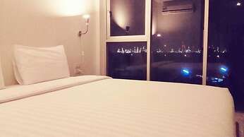 NY TH Hotel