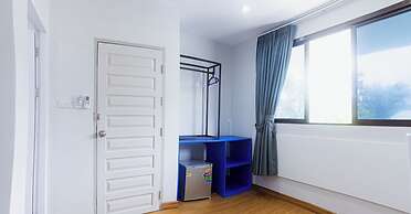 Silla Patong Boutique – Beach Walk Access