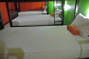 Silla Patong Boutique – Beach Walk Access