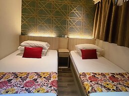 Move Inn