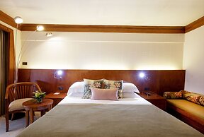 Safari Beach Hotel