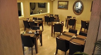 Cuento Hotel