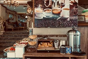 Cuento Hotel