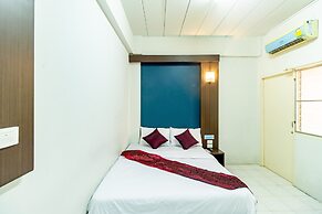 Riski Residence Bangkok-noi