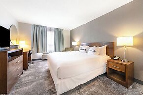 Home Inn and Suites Lloydminster