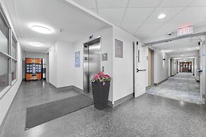 Home Inn and Suites Lloydminster