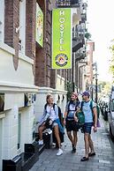 The Flying Pig Uptown Hostel