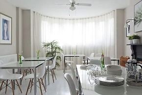 2 Crescent Gardens