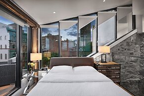 Hotel Epik Montreal