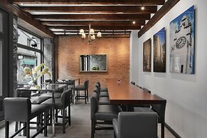 Hotel Epik Montreal