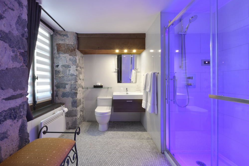 Hotel Epik Montreal
