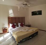 Quo Vadis Dive Resort Moalboal