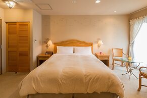 Poppy Springs Resort & Spa