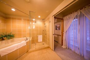 Poppy Springs Resort & Spa