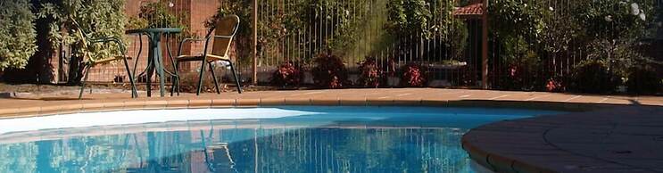 Nunawading Motor Inn