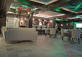 Hotel Maurya