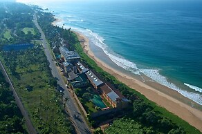 The Long Beach Resort